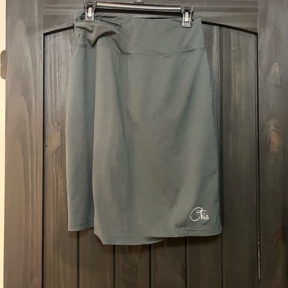 Chic Athletic skirt